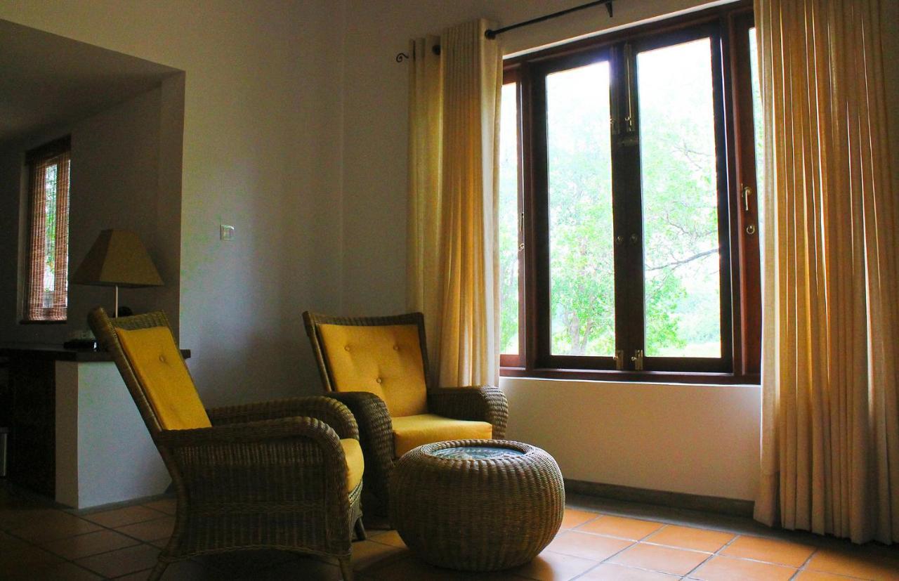 Ehalagala Lake Resort Sigiriya Exterior foto
